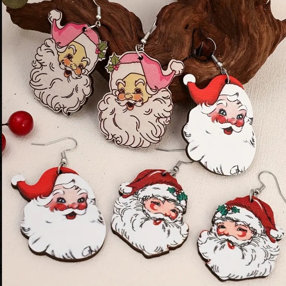 💕5/$15 Set of 3 Wooden Christmas Pierced Earrings - Picture 2 of 4